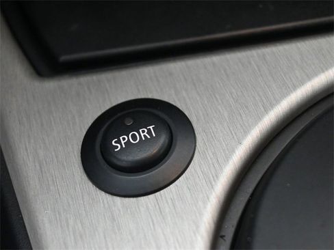 Used 2005 BMW Z4 2.5i image 31