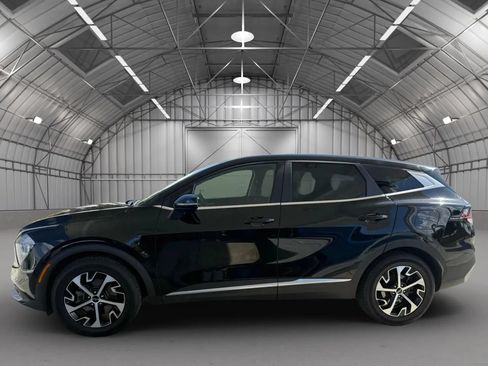 Used 2023 Kia Sportage EX FWD image 8