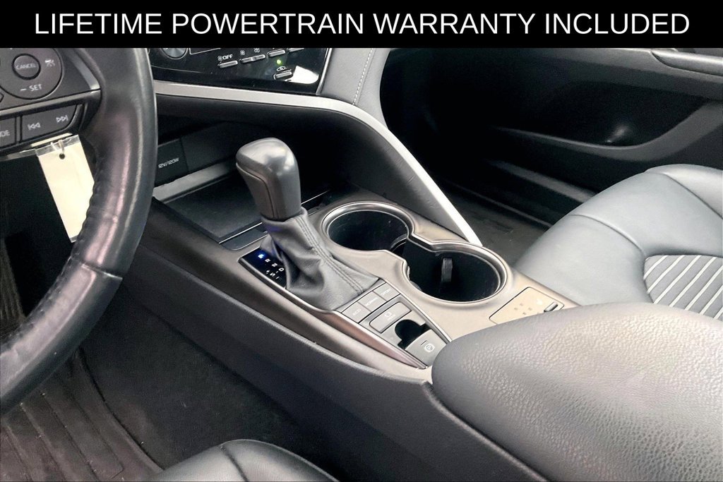 Used 2022 Toyota Camry SE w/ Cold Weather Package AWD/4WD image 13