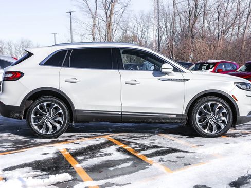 Used 2021 Lincoln Nautilus Reserve w/ Cargo Utility Package image 17