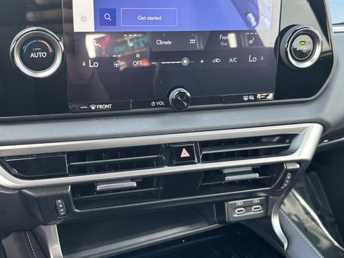 Used 2024 Lexus RX 350 FWD w/ Technology Package image 20