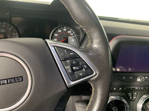 Used 2019 Chevrolet Camaro SS image 21
