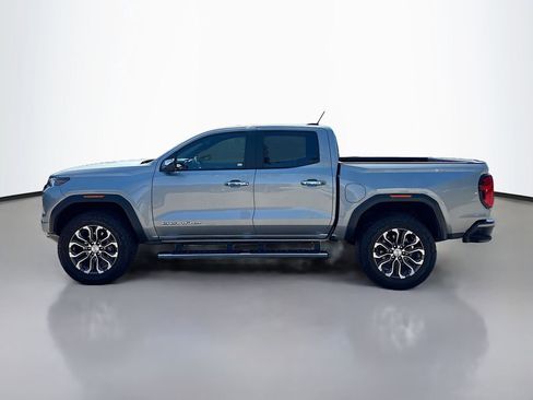 Used 2025 GMC Canyon Denali AWD/4WD image 4