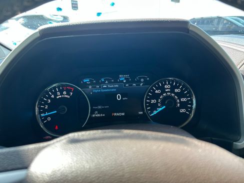 Used 2020 Ford F150 Lariat RWD image 14