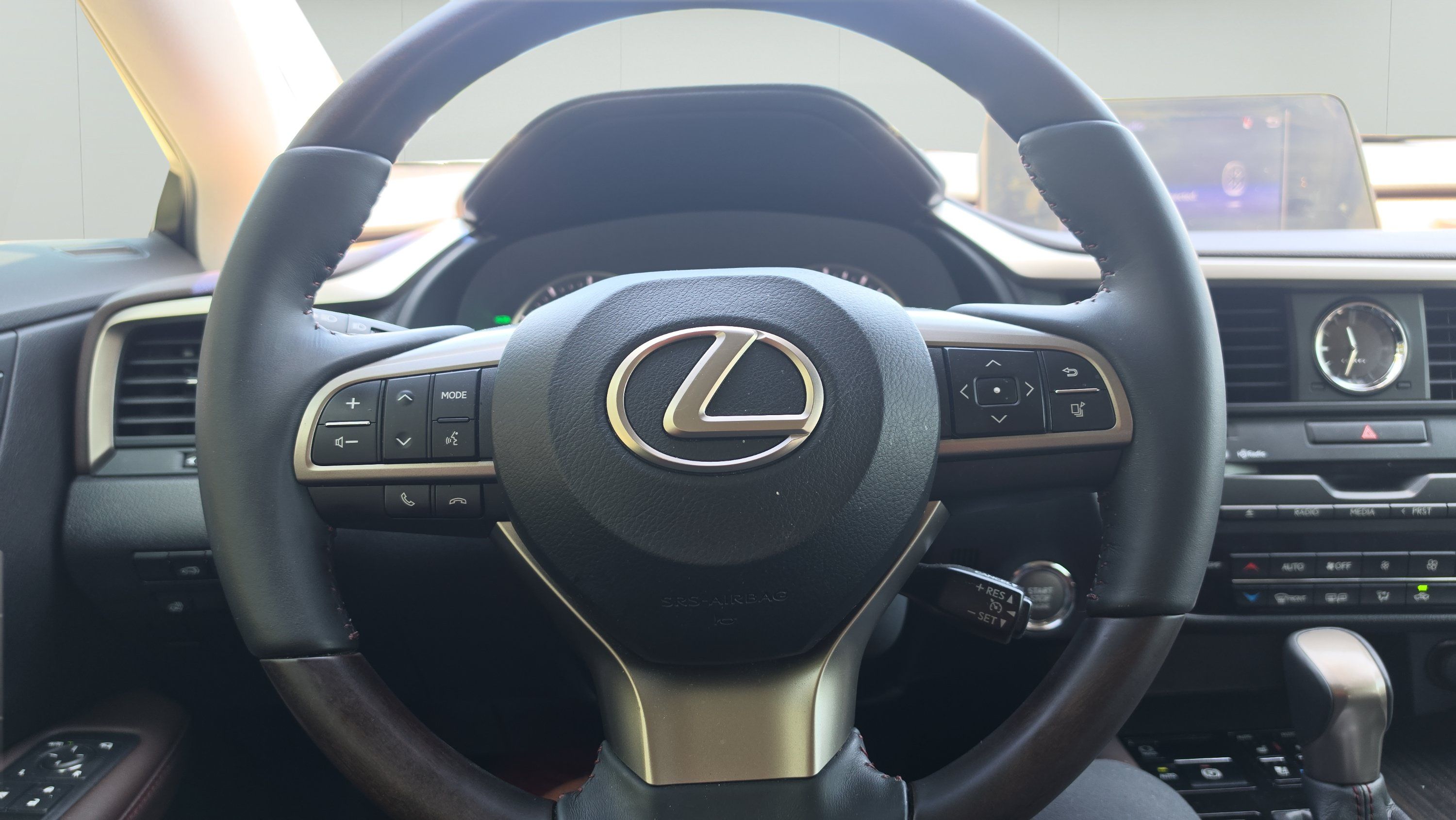 Used 2016 Lexus RX 350 FWD w/ Premium Package image 12