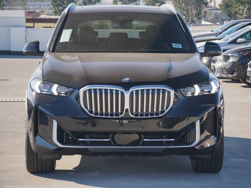 New 2026 BMW X5 xDrive50e w/ Parking Assistance Package image 2