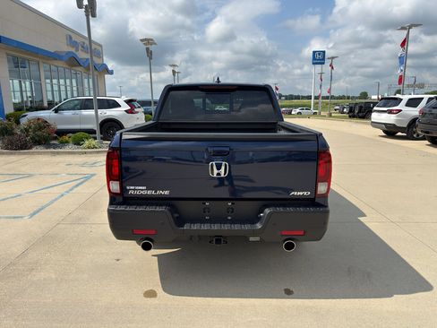 Used 2023 Honda Ridgeline RTL-E image 6