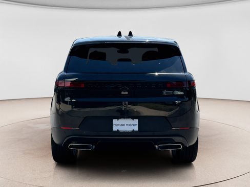New 2027 Land Rover Range Rover Sport SE AWD/4WD image 4