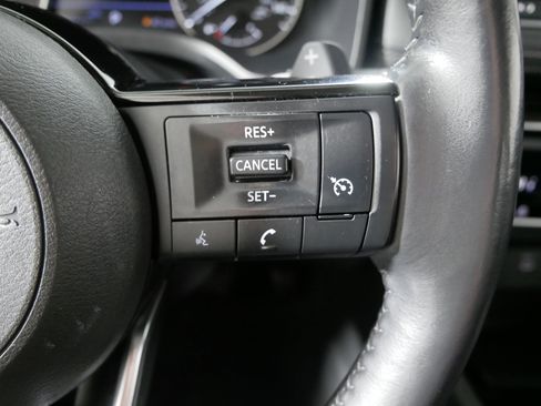 Used 2021 Nissan Rogue S image 28