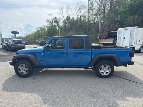 Used 2020 Jeep Gladiator Sport w/ Quick Order Package 24S AWD/4WD image 3