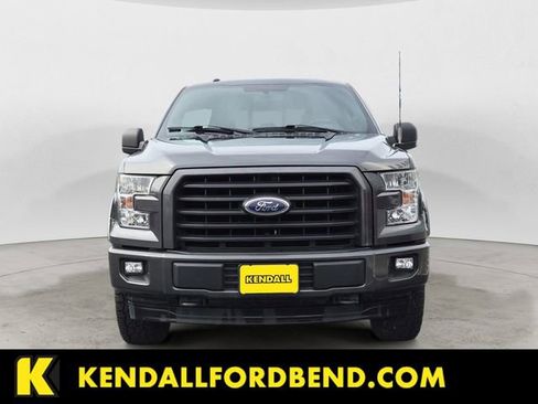 Used 2017 Ford F150 XLT w/ Equipment Group 302A Luxury AWD/4WD image 8