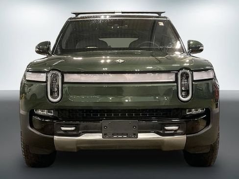 Used 2023 Rivian R1S Adventure AWD/4WD image 3