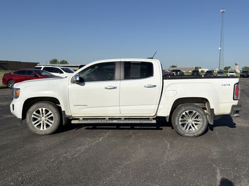 Used 2016 GMC Canyon SLT w/ Driver Alert Package AWD/4WD image 6