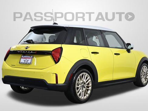 Certified 2025 MINI Cooper S image 10