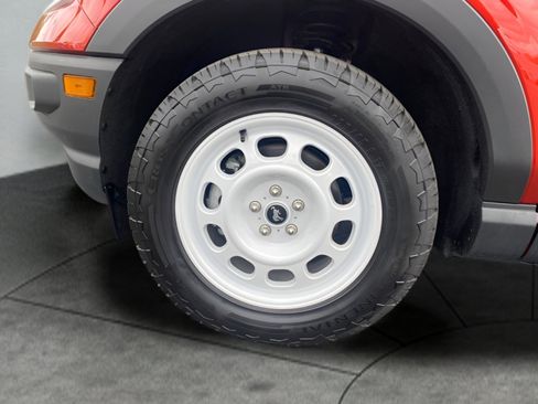 Certified 2024 Ford Bronco Sport Heritage w/ Heritage Convenience Package AWD/4WD image 2