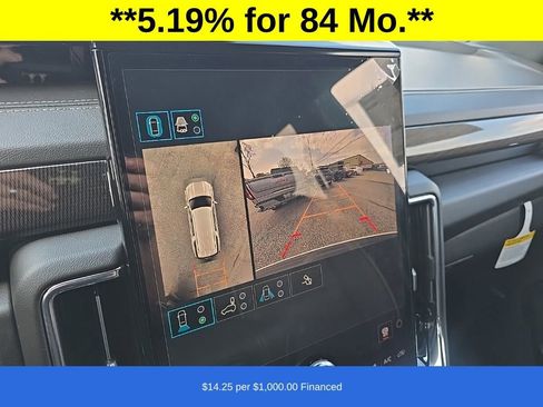 New 2026 GMC Yukon XL Elevation image 21