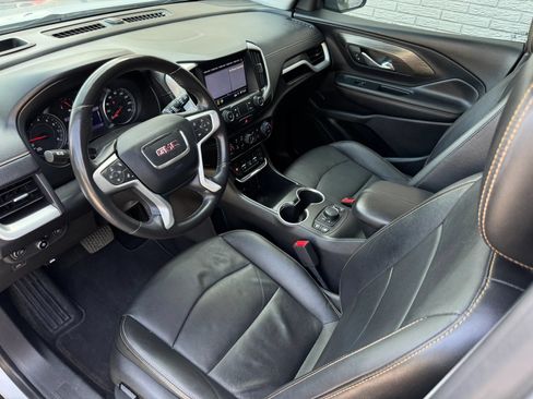 Used 2021 GMC Terrain SLT w/ Elevation Edition FWD image 11