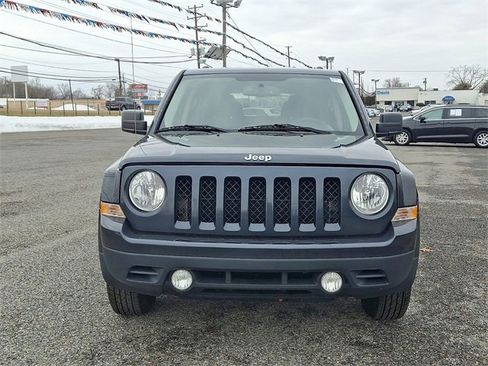 Used 2016 Jeep Patriot Sport w/ Power Value Group image 2