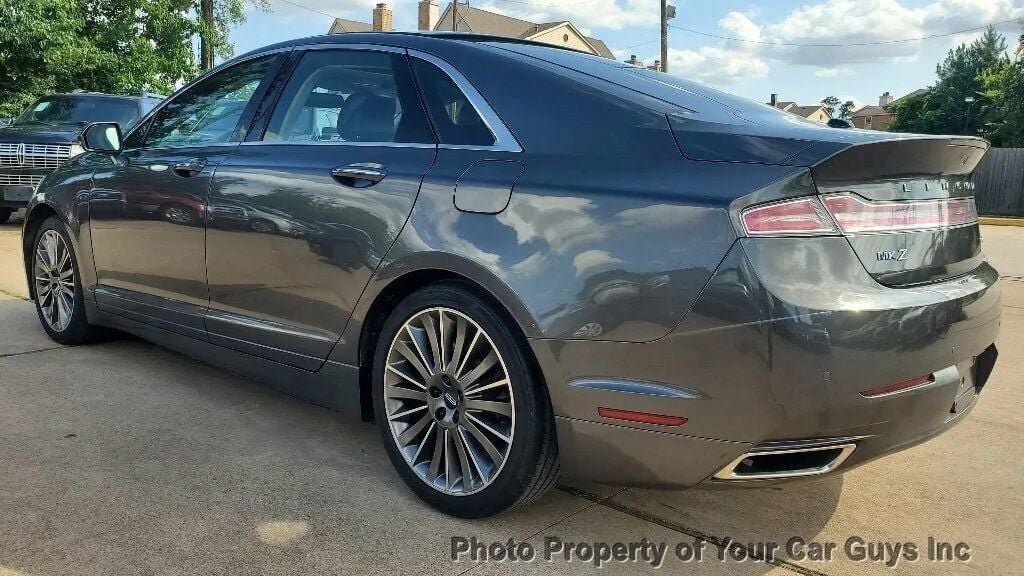 Used 2016 Lincoln MKZ w/ Equipment Group 300A Reserve FWD image 15