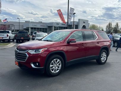 Used 2021 Chevrolet Traverse LT