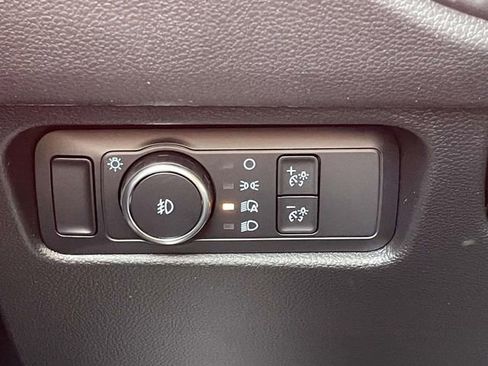 New 2025 Ford Ranger XL image 18