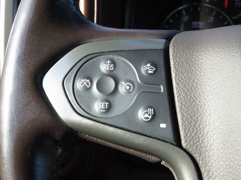 Used 2019 Chevrolet Silverado 2500 High Country w/ Duramax Plus Package image 22