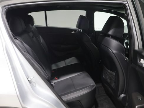 Used 2020 Kia Sportage S w/ S Sunroof Package AWD/4WD image 20