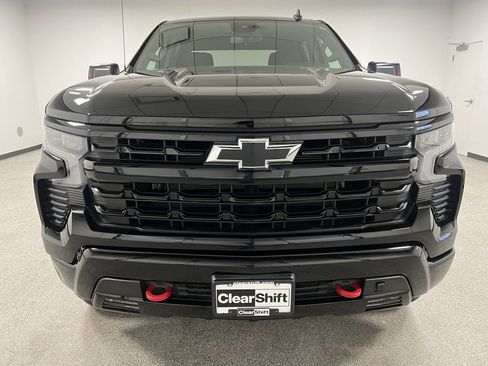 Used 2023 Chevrolet Silverado 1500 RST w/ Redline Edition image 3