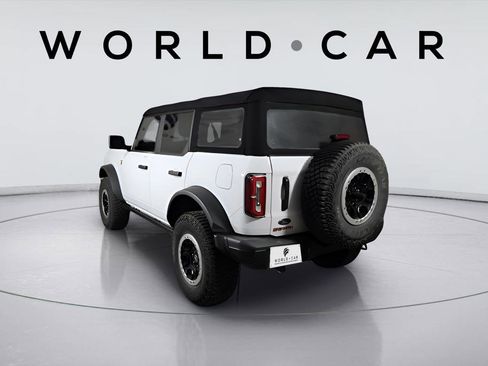 Used 2022 Ford Bronco Badlands image 2