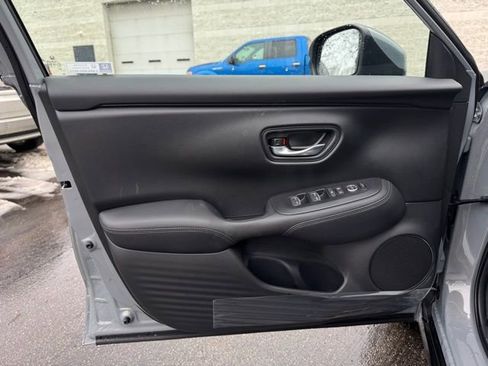 New 2026 Honda HR-V EX-L image 11