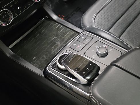 Used 2019 Mercedes-Benz GLE 63 AMG S image 40