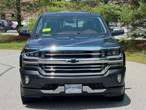 Used 2017 Chevrolet Silverado 1500 High Country AWD/4WD image 2