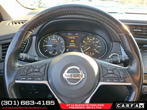 Used 2020 Nissan Rogue Sport SV w/ All-Weather Package image 33