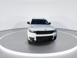Used 2021 Jeep Grand Cherokee L Laredo image 3