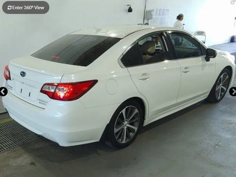 Used 2016 Subaru Legacy 2.5i Limited AWD/4WD image 3