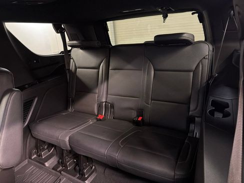 Used 2021 GMC Yukon Denali w/ Denali Premium Package AWD/4WD image 28