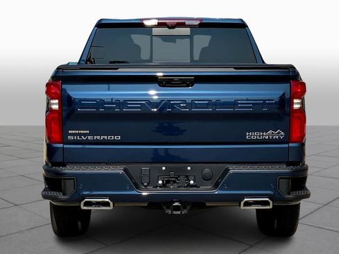 Used 2023 Chevrolet Silverado 1500 High Country w/ Technology Package AWD/4WD image 5