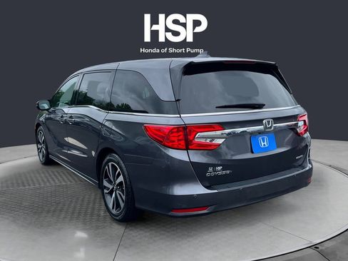 Used 2018 Honda Odyssey Elite image 3