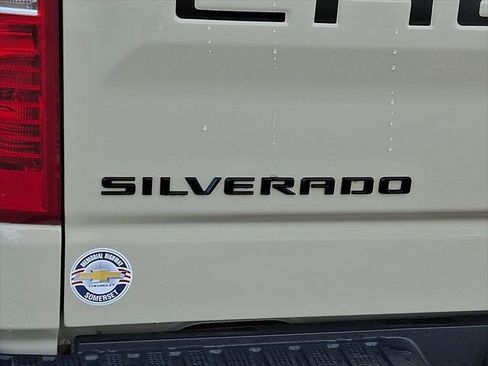 Used 2026 Chevrolet Silverado 1500 Custom w/ Turbomax Blackout Package AWD/4WD image 32