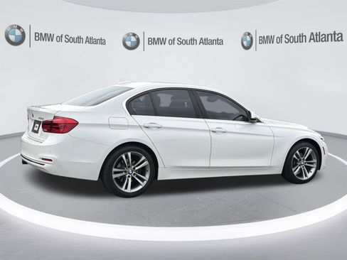 Used 2018 BMW 330i Sedan RWD image 24