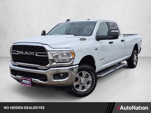 Used 2024 RAM 2500 Big Horn AWD/4WD image 1