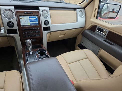 Used 2012 Ford F150 Lariat w/ Lariat Chrome Pkg image 12