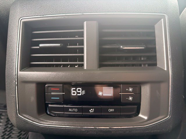 Used 2019 Volkswagen Atlas SEL FWD image 20