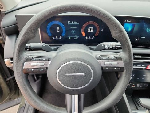 Used 2025 Hyundai Tucson SEL AWD/4WD image 19