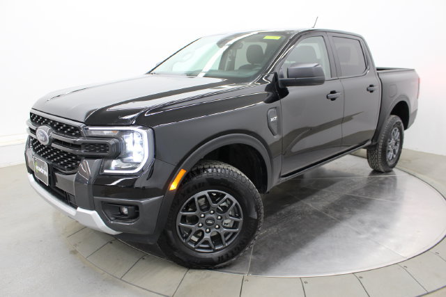 Used 2025 Ford Ranger XLT AWD/4WD image 3