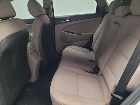 Used 2021 Hyundai Tucson SE w/ Cargo Package FWD image 18
