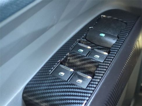 Certified 2025 Ford Maverick XL image 22