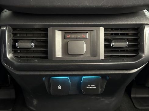 Used 2022 Ford F150 Lariat w/ Equipment Group 502A High AWD/4WD image 26