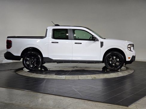 New 2025 Ford Maverick XLT w/ XLT Luxury Package image 5