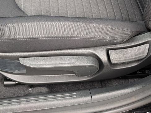 New 2026 Kia K5 LXS FWD image 21